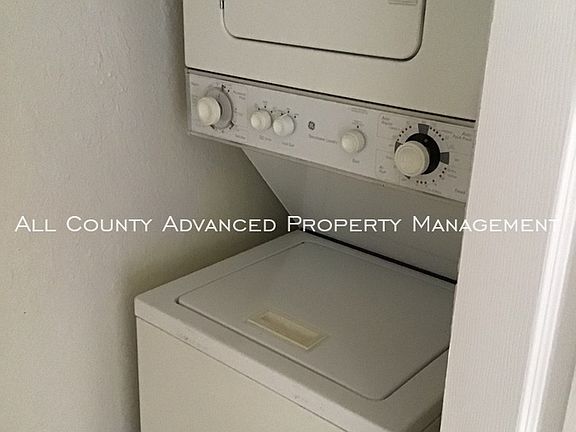 5th image of 3519 Pine Cove Ct APT 102A