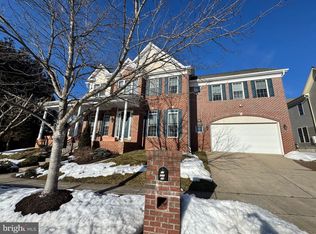 5200 Scenic Dr, Perry Hall, MD 21128