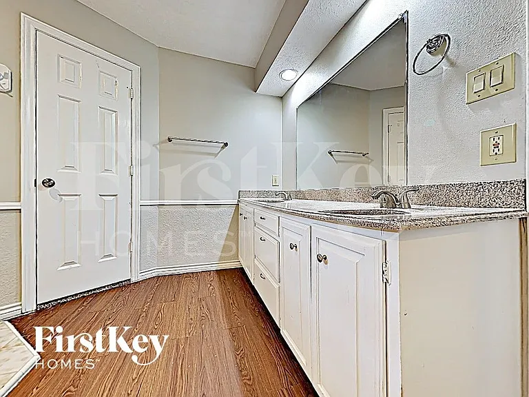 12710 Ivyforest Dr — Photo 10