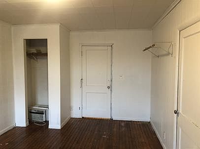 4th image of 102 S State St #2