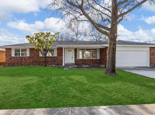 3129 Fox Hill Rd, Saint Charles, MO 63301