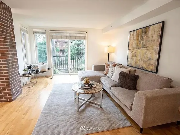 124 Bellevue Ave E, Seattle, WA