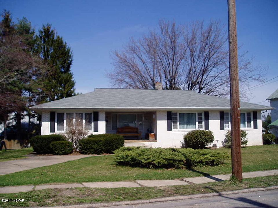 1st image of 361 E Mountain Ave S