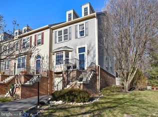 8720 Stone Hill Pl, Springfield, VA 22153