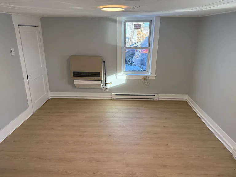 11 Ash St #C — Photo 9