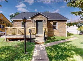 631 Chestnut St, Kenova, WV 25530
