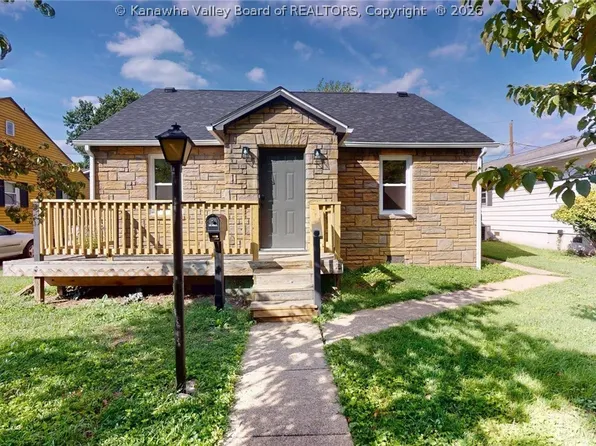 631 Chestnut St, Kenova, WV 25530