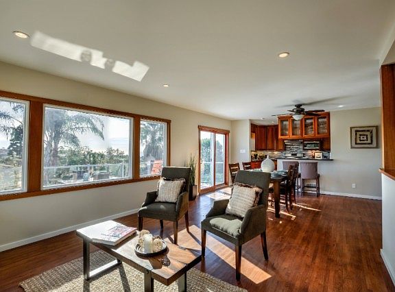 5th image of 3202 S Walker Ave