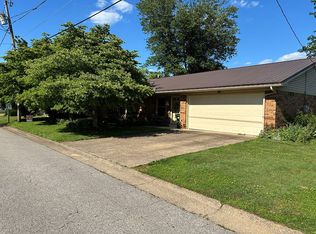 1180 Riverdale Est, Winfield, WV 25213