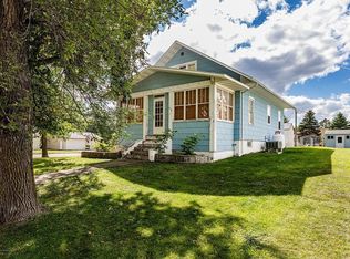519 5th St SW, Forman, ND 58032