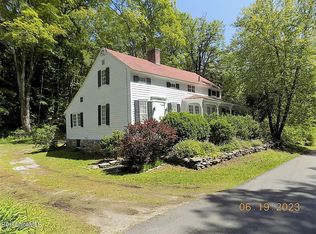 1014 Salisbury Rd, Sheffield, MA 01257