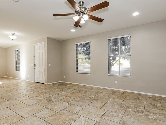 5th image of 5416 W Fulton St