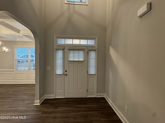 3rd image of 103 Ironbark Drive