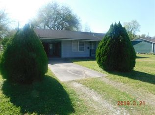 1621 Jones St, Rosenberg, TX 77471