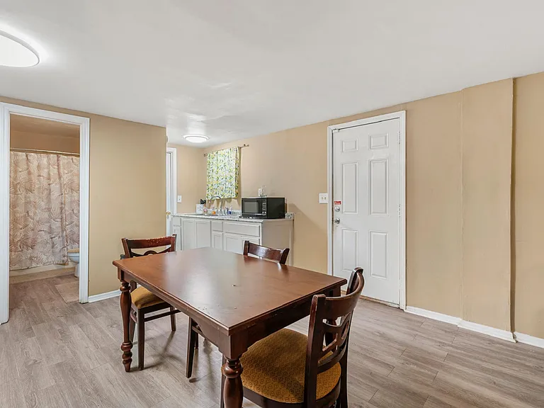 3846 Conley Downs Ln #BASEMENT — Photo 9