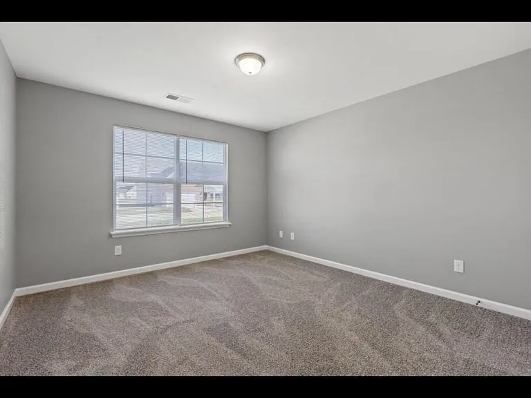 340 Pageant Dr — Photo 19