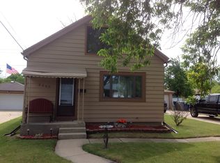 4448 S 15th St, Milwaukee, WI 53221