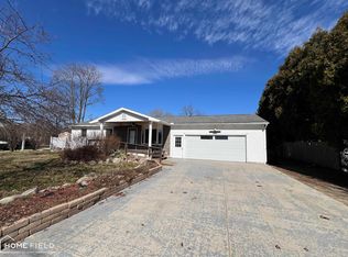 905 E Exchange St, Owosso, MI 48867