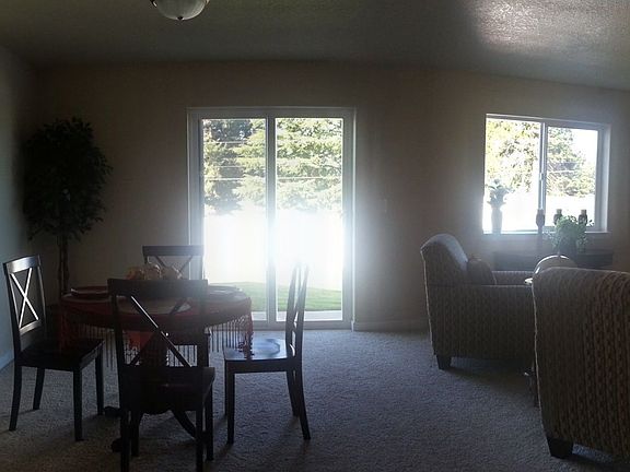 2nd image of 6122 NE 76th Ave