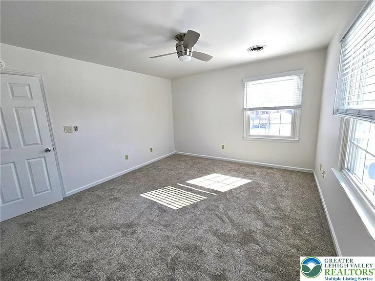 4747 Cheryl Dr — Photo 16