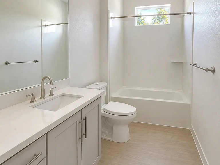 411 Toyama Dr — Photo 6