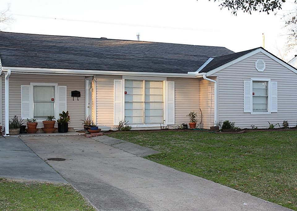 1st image of 8454 Gold Creek Dr