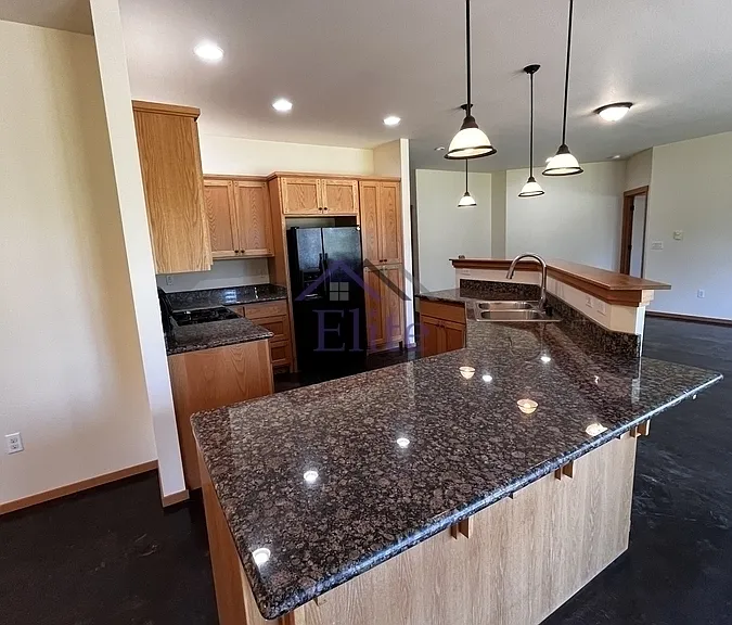 251 W Berry Ridge Rd — Photo 10