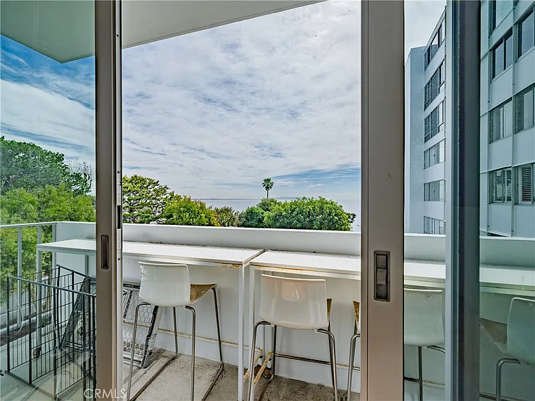 17352 W Sunset Blvd — Photo 18