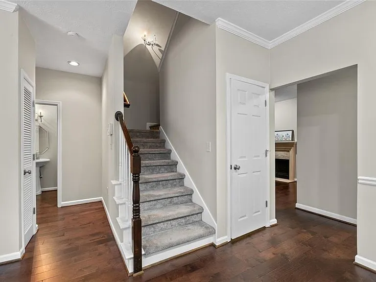 2680 Pine Tree Rd NE #5 — Photo 8