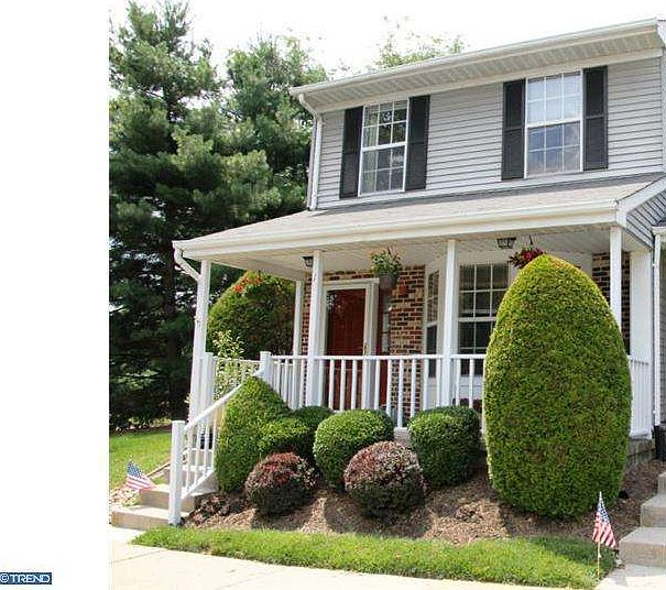 1st image of 1 Fair Oaks Ct