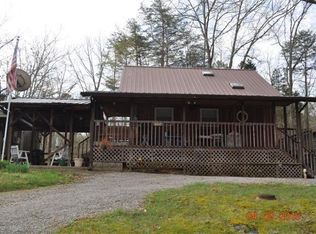 327 Bird Ln, Burnside, KY 42519