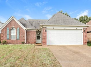 1015 Jessica Lauren Dr, Cordova, TN 38018