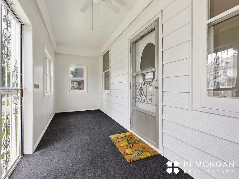 2222 S 6th St — Photo 4