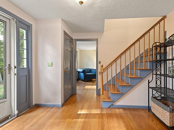 4th image of 16 Partridge Way