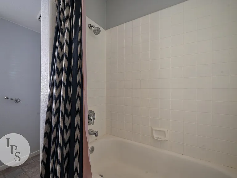 9471 N Whitehouse Dr — Photo 15