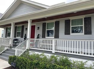 31 Porch St, Galveston, TX 77554