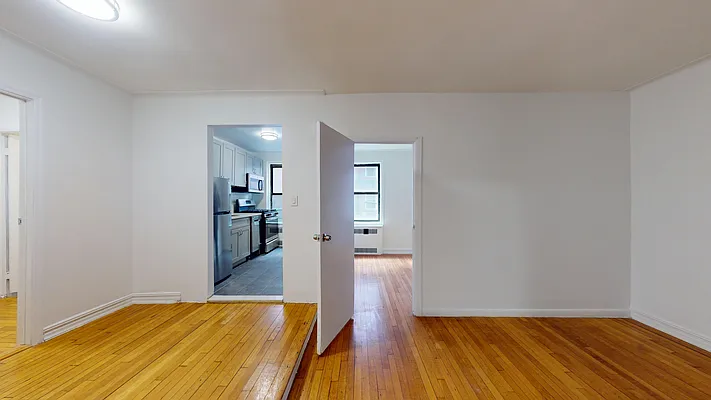 Rented by Bond New York | media 2