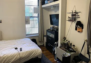 Rented by Gotham City Realty Group