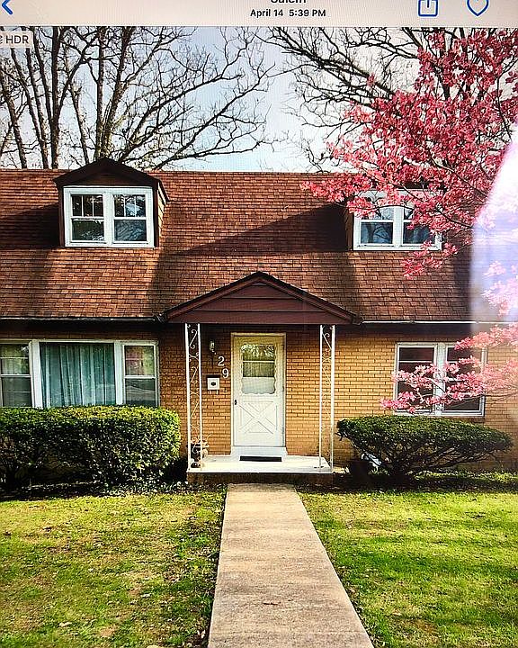 Updated 3 bedroom Cape Cod 
