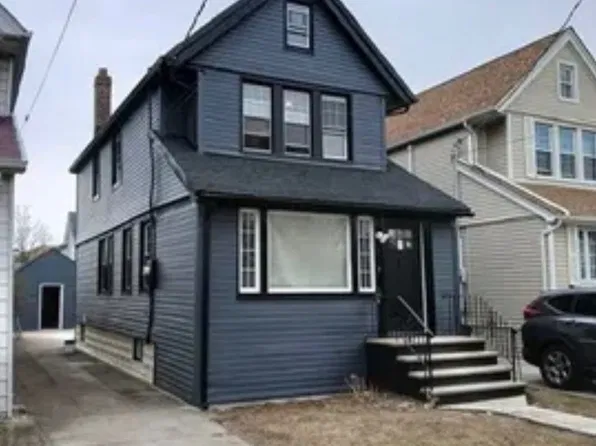 9306 222nd St, Queens Village, NY 11428