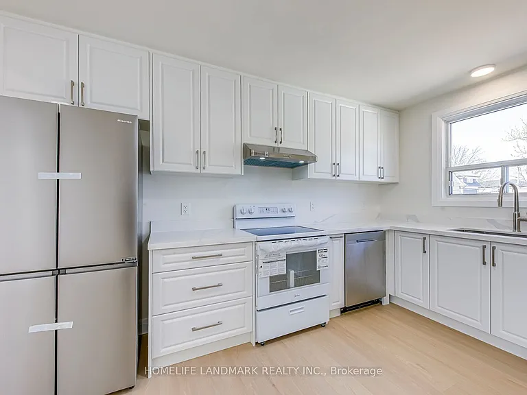 451 Sandmere Pl — Photo 7
