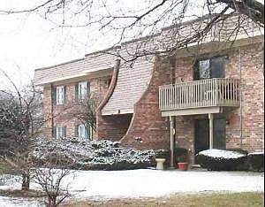 1st image of 6S082 W Park Meadow Dr #8F