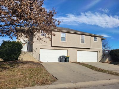 218 N 6th Ter, Louisburg, KS, 66053