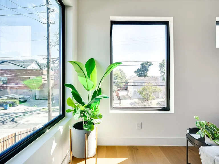 3825 Munger Ave — Photo 18