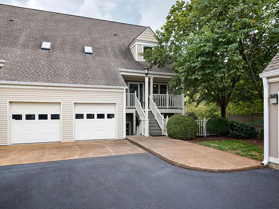 1st image of 502 Riverfront Way