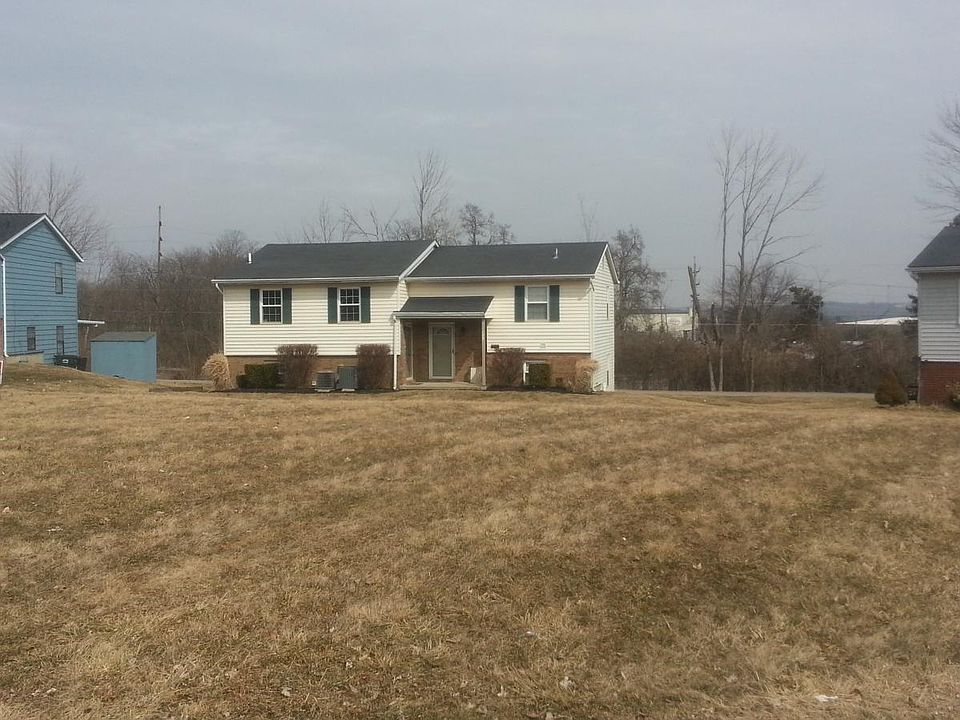 1st image of 199 Wyndcrest Ct APT A