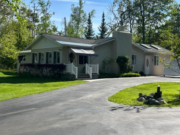 177 Hawks Rd, Lachine, MI 49753