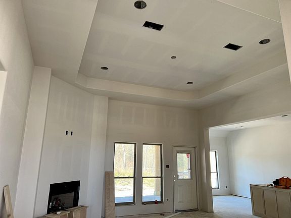 5th image of 12110 Woodland Cir