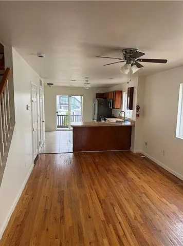 3 bed, 2.0 bath, $3,800 — Photo 4