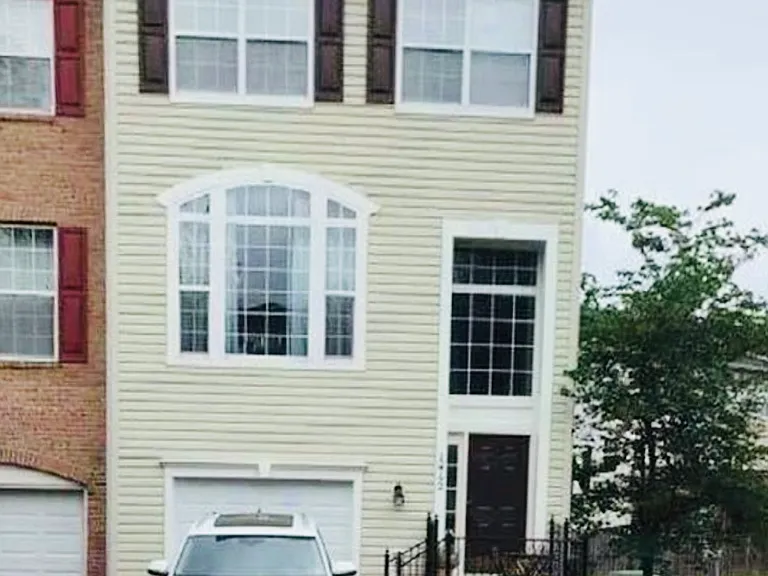 12792 Playfair Ln — Photo 1